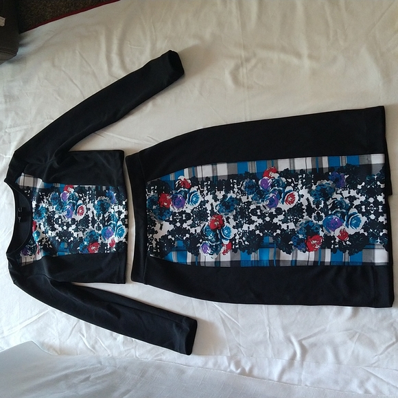 Nicole Miller long sleeve crop top and midi skirt size Xsmall - Picture 13 of 14